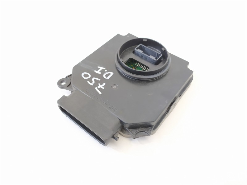 Recambio de centralita faros xenon para lexus nx 300h 4wd referencia OEM IAM 8990778020 3190070449 