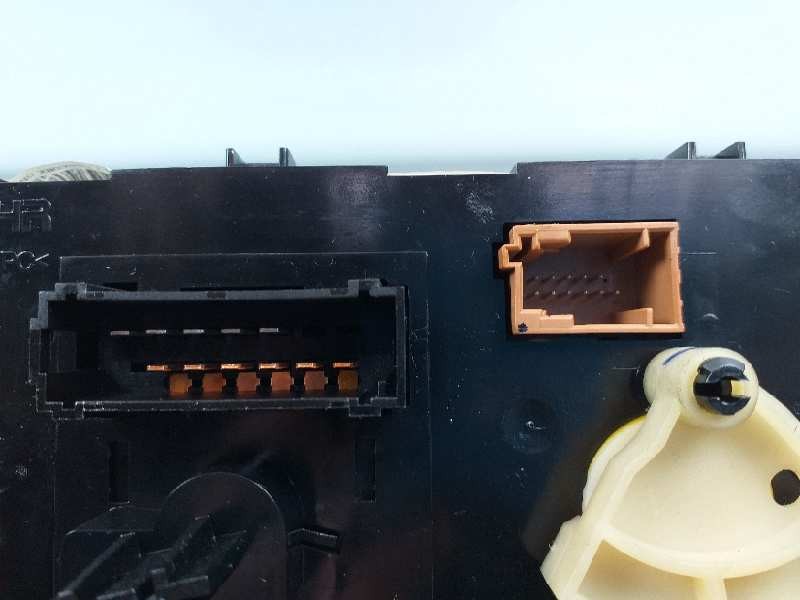 Recambio de mando calefaccion / aire acondicionado para citroën c3 lx referencia OEM IAM 400018004  