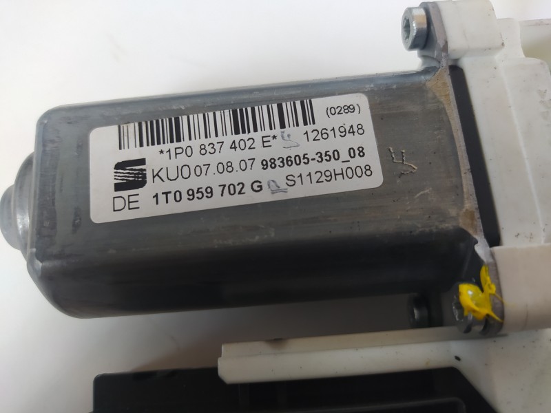 Recambio de elevalunas delantero derecho para seat leon (1p1) reference referencia OEM IAM 1P0837402E 1T0959702G 1K0959792M