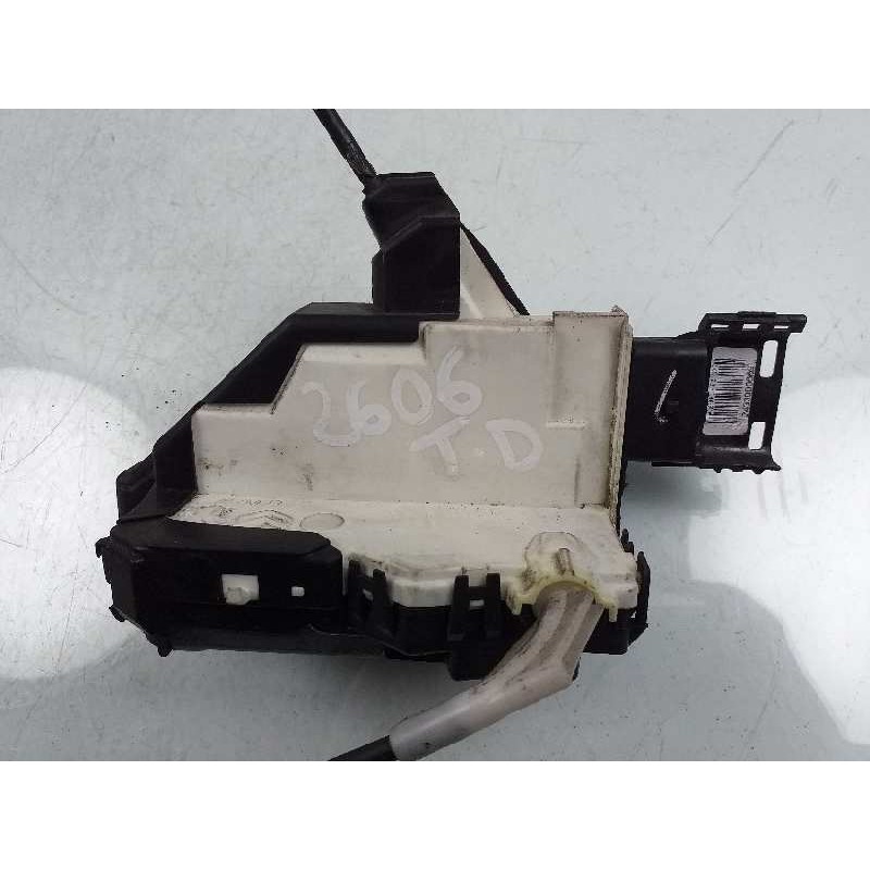 Recambio de cerradura puerta trasera derecha para citroën c3 lx referencia OEM IAM 732315 6420N1699I5 2433900669