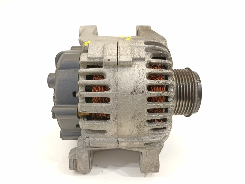 Recambio de alternador para kia optima 2.0 cat referencia OEM IAM 3730025201  