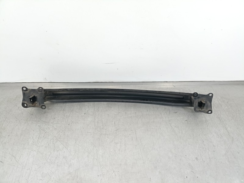 Recambio de refuerzo paragolpes trasero para seat leon (1p1) reference referencia OEM IAM 5P0807305  