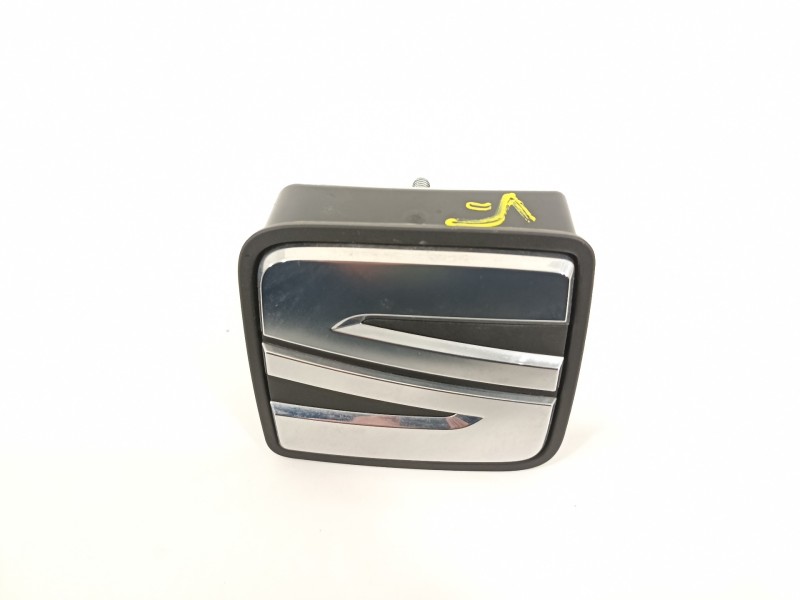 Recambio de maneta exterior porton para seat ibiza (kj1) reference referencia OEM IAM 6F0827565  