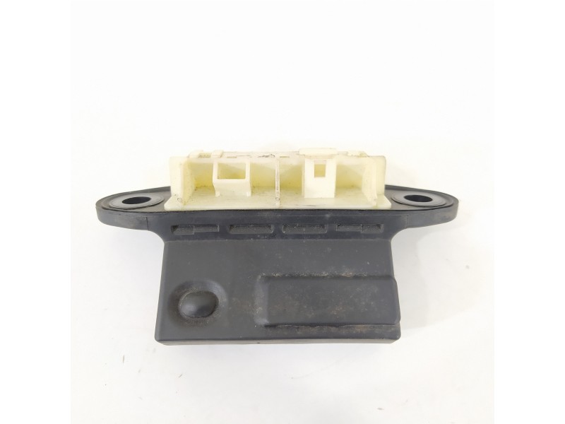 Recambio de maneta exterior porton para lexus nx 300h 4wd referencia OEM IAM 1262R48 15D126 