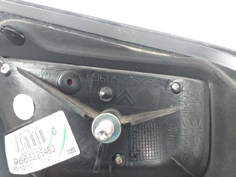 Recambio de piloto trasero derecho para citroën c3 lx referencia OEM IAM 9685225480  