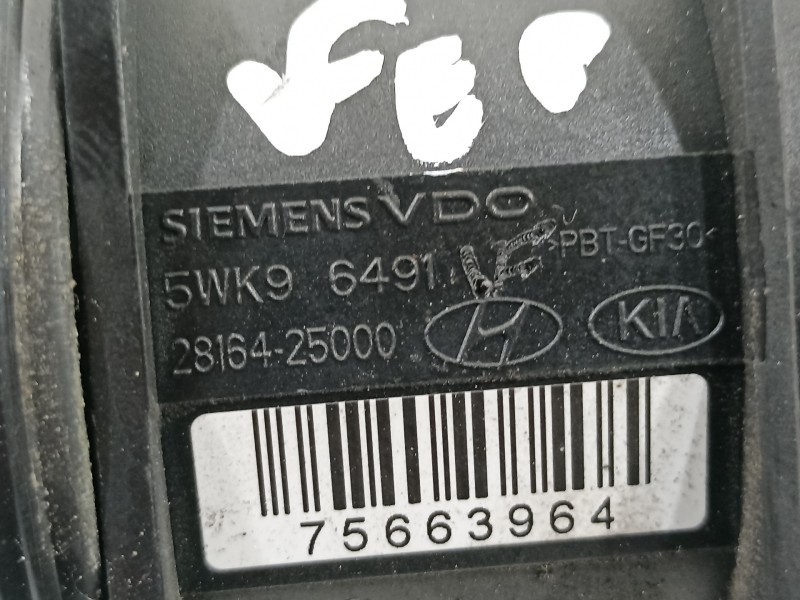 Recambio de caudalimetro para kia optima 2.0 cat referencia OEM IAM 2816425000  