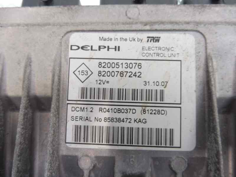Recambio de centralita motor uce para renault megane ii berlina 5p emotion referencia OEM IAM 8200565863  