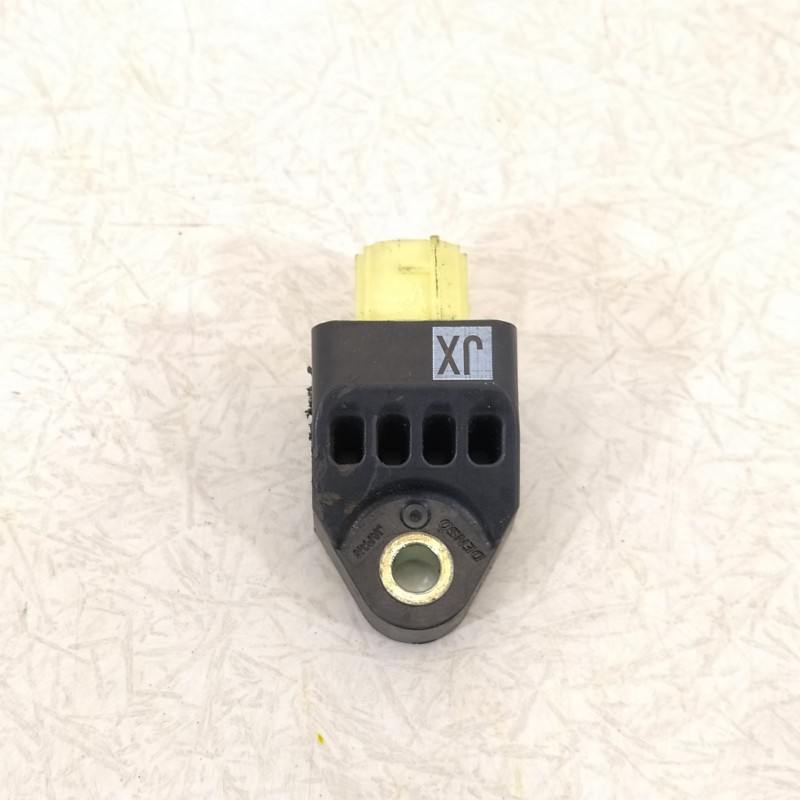 Recambio de sensor para lexus nx 300h 4wd referencia OEM IAM 8983178010  