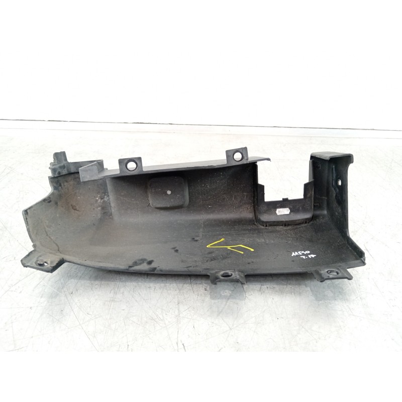 Recambio de moldura para citroën jumper kombi 30 l1h1 blue-hdi 140 referencia OEM IAM 1681319680 1305762070 1317433070