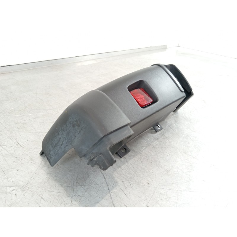 Recambio de moldura para citroën jumper kombi 30 l1h1 blue-hdi 140 referencia OEM IAM 1681319680 1305762070 1317433070