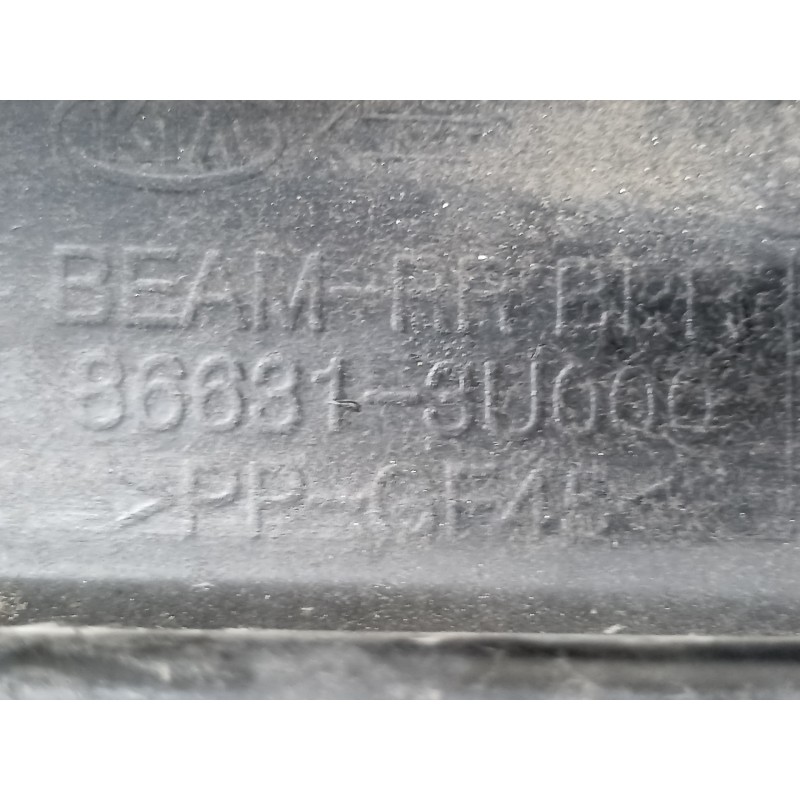 Recambio de refuerzo paragolpes trasero para kia sportage concept 4x2 referencia OEM IAM 866313U000  