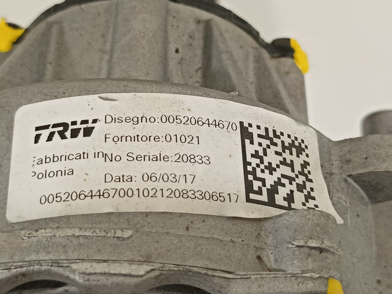 Recambio de columna direccion para jeep renegade deserthawk 4wd referencia OEM IAM 0052064467 00520644670 