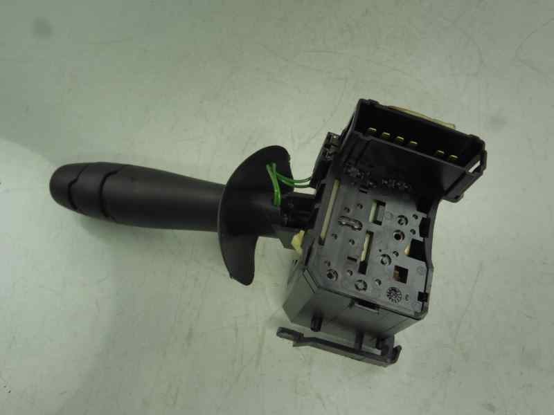 Recambio de mando limpia para renault twingo authentique referencia OEM IAM 8200856012  