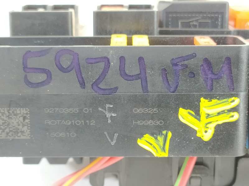 Recambio de caja reles / fusibles para bmw serie x1 (f48) xdrive20d sport line referencia OEM IAM 927035501  