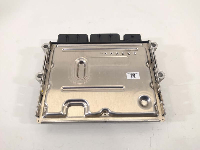 Recambio de centralita motor uce para dacia logan ii essential referencia OEM IAM 237104328S 0281036484 