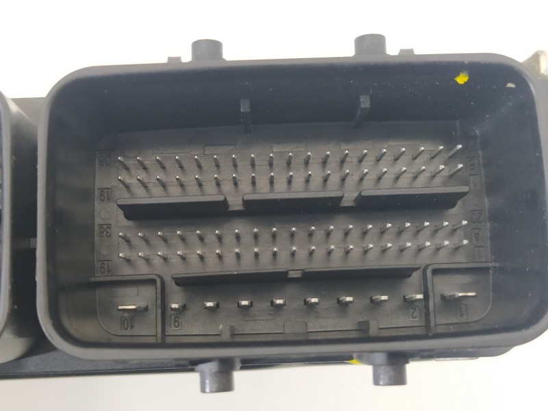 Recambio de centralita motor uce para dacia logan ii essential referencia OEM IAM 237104328S 0281036484 