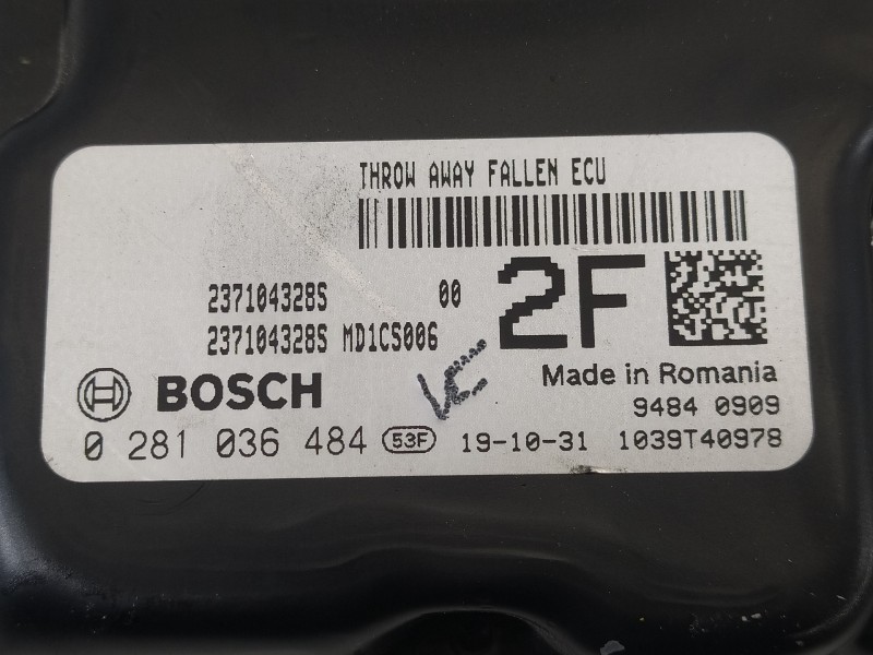 Recambio de centralita motor uce para dacia logan ii essential referencia OEM IAM 237104328S 0281036484 