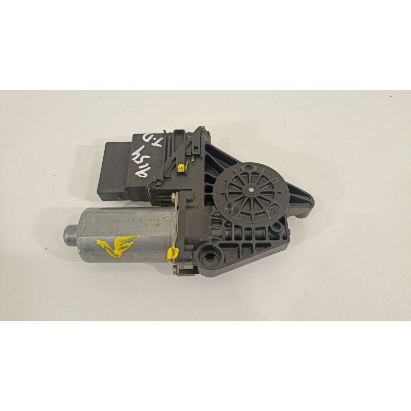 Recambio de motor elevalunas trasero derecho para volkswagen passat berlina (3b3) comfortline referencia OEM IAM 105407301 01308