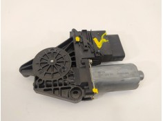 Recambio de motor elevalunas trasero izquierdo para volkswagen passat berlina (3b3) comfortline referencia OEM IAM 105406301 050