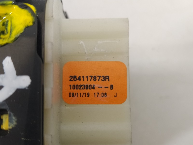 Recambio de mando elevalunas delantero izquierdo para dacia logan ii essential referencia OEM IAM 254117873R  