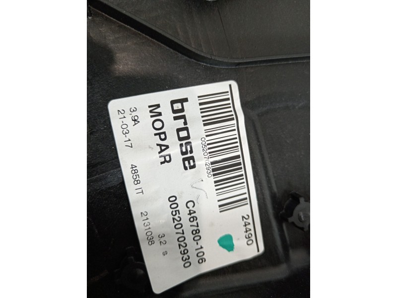 Recambio de elevalunas delantero derecho para jeep renegade deserthawk 4wd referencia OEM IAM C46780 00520702930 C44131