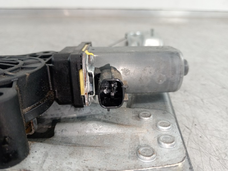 Recambio de elevalunas delantero derecho para dacia logan ii essential referencia OEM IAM 807209299R  