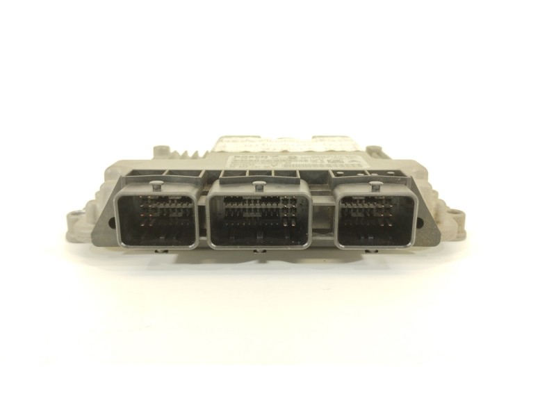 Recambio de centralita motor uce para peugeot 307 break/sw (s2) sw referencia OEM IAM 9662213180 0281013331 