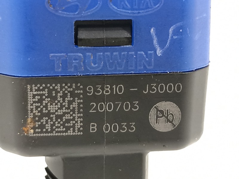 Recambio de sensor para hyundai kona klass hybrid 2wd referencia OEM IAM 93810J3000  