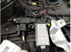 Recambio de elevalunas trasero derecho para jeep renegade deserthawk 4wd referencia OEM IAM C46792 00519801120  2