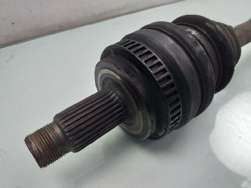 Recambio de transmision delantera izquierda para bmw serie 3 berlina (e90) 320d referencia OEM IAM 7533445  