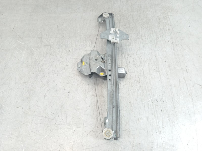 Recambio de elevalunas trasero derecho para dacia lodgy laureate referencia OEM IAM 827202127R  