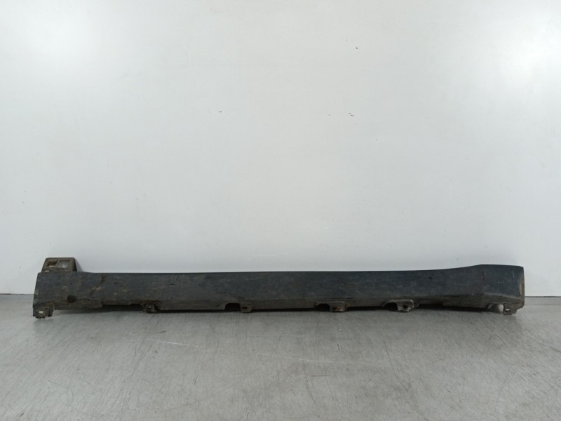 Recambio de faldon lateral para jeep renegade deserthawk 4wd referencia OEM IAM 7356586720  