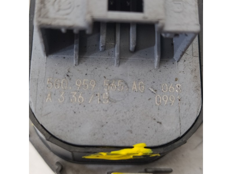 Recambio de mando retrovisor para volkswagen golf vii lim. gte referencia OEM IAM 5G0959565AG  