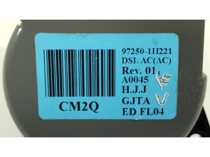 Recambio de mando calefaccion / aire acondicionado para kia cee´d 1.6 crdi cat referencia OEM IAM 972501H221  