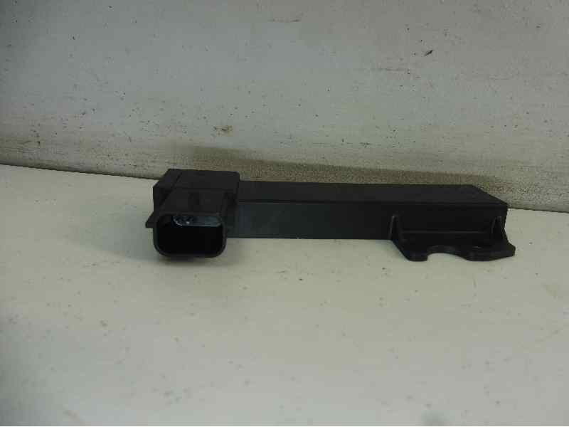 Recambio de antena para ford focus lim. titanium referencia OEM IAM DS7T15K603AA  