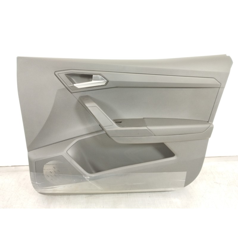 Recambio de guarnecido puerta delantera derecha para seat ibiza (kj1) reference referencia OEM IAM 6F0867132  