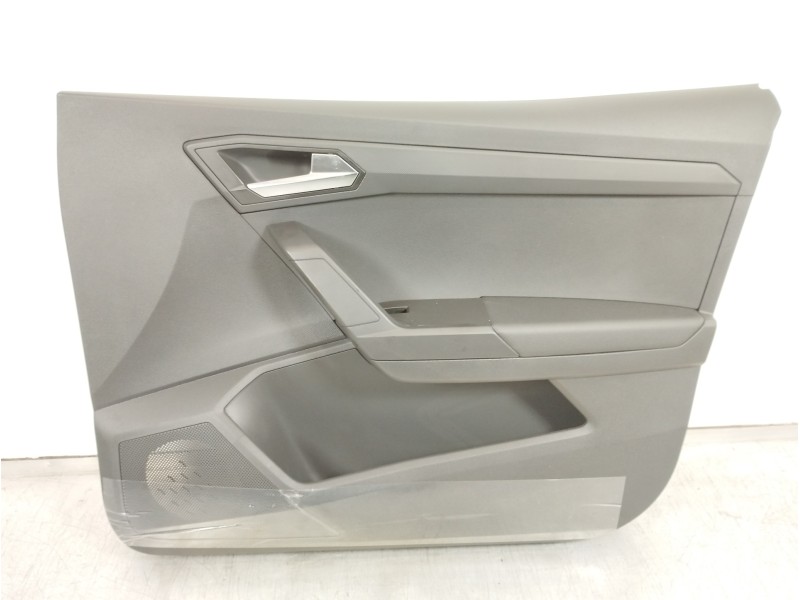 Recambio de guarnecido puerta delantera derecha para seat ibiza (kj1) reference referencia OEM IAM 6F0867132  