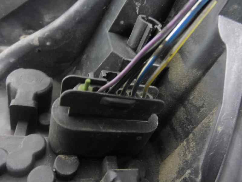 Recambio de piloto trasero izquierdo para opel insignia berlina cosmo referencia OEM IAM 13226836  