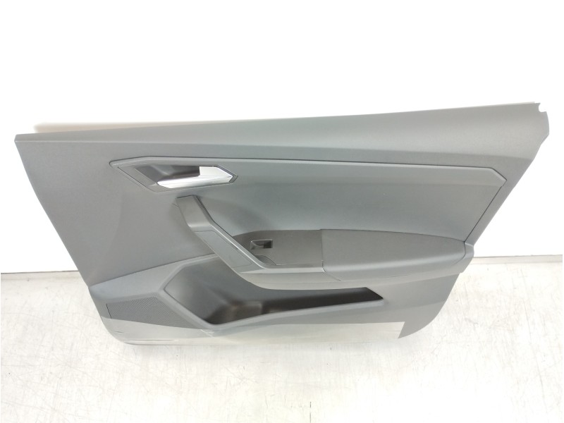 Recambio de guarnecido puerta delantera derecha para seat ibiza (kj1) reference referencia OEM IAM 6F0867132  
