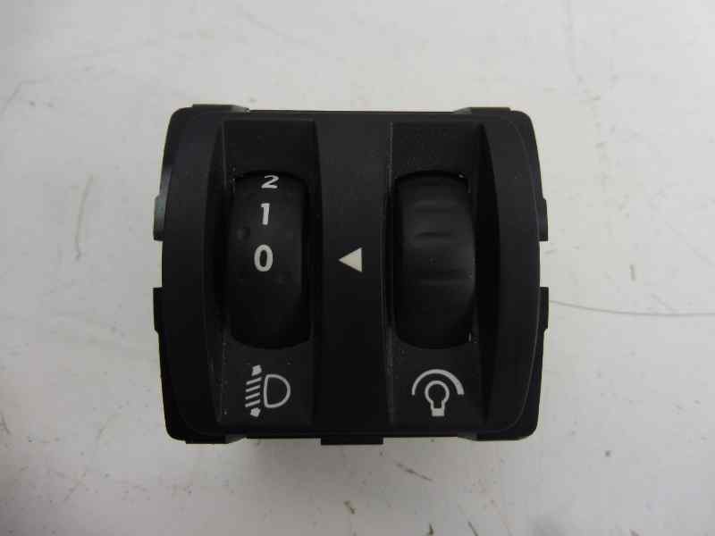 Recambio de mando multifuncion para renault clio iv dynamique referencia OEM IAM 251900567R  