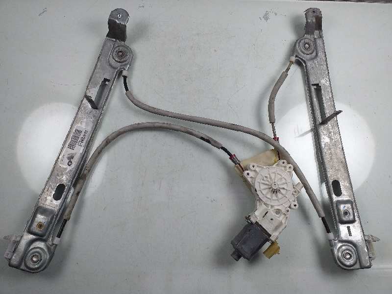 Recambio de elevalunas delantero derecho para dodge caliber se referencia OEM IAM 05074798AAE  