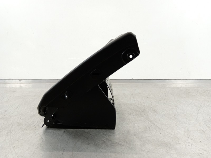 Recambio de guantera para jeep renegade deserthawk 4wd referencia OEM IAM 735579060  