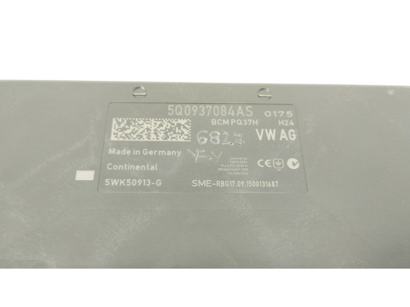 Recambio de modulo electronico para volkswagen golf vii lim. gte referencia OEM IAM 5Q0937084AS 5WK50913G BCMPQ37H