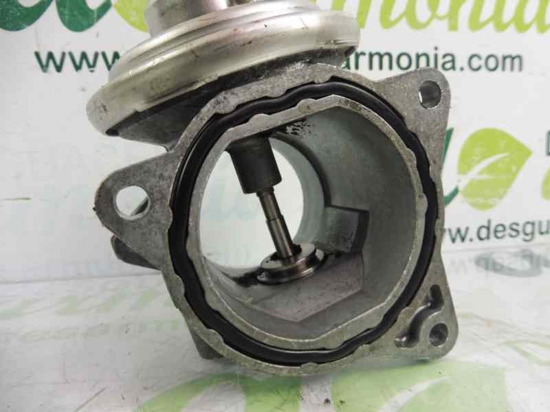 Recambio de valvula egr para dodge caliber se referencia OEM IAM 038131501AN  
