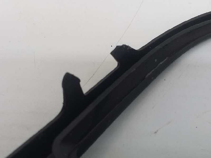 Recambio de rejilla paragolpes izquierda para seat ibiza (6j5) stylance / style referencia OEM IAM 6J0853665F  