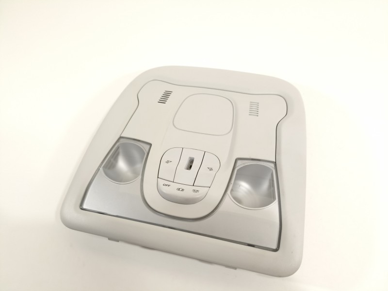 Recambio de luz interior para jeep renegade deserthawk 4wd referencia OEM IAM 7356212890  