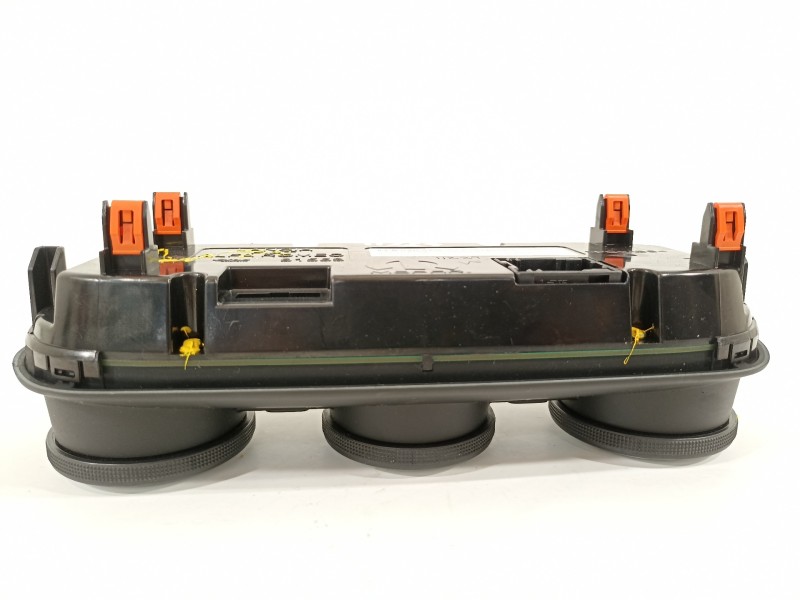 Recambio de mando climatizador para jeep renegade deserthawk 4wd referencia OEM IAM 7356577930 838742Z 