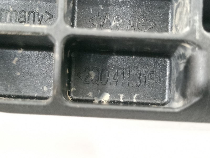 Recambio de bieleta estabilizadora delantera derecha para seat ibiza (kj1) reference referencia OEM IAM 2Q0411315  