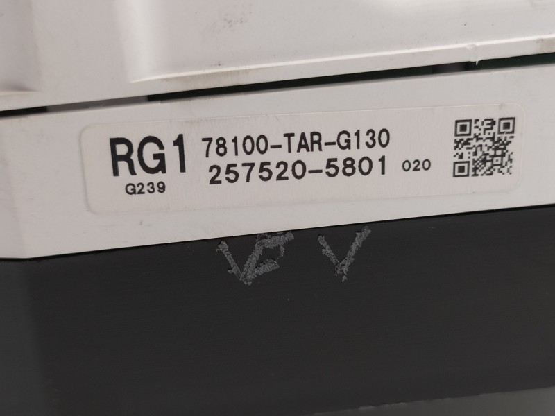 Recambio de cuadro instrumentos para honda jazz (gk) confort 5p referencia OEM IAM 2575205801 78100TARG130 