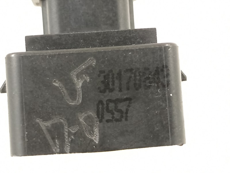 Recambio de mando elevalunas delantero derecho para jeep renegade deserthawk 4wd referencia OEM IAM 30170843  